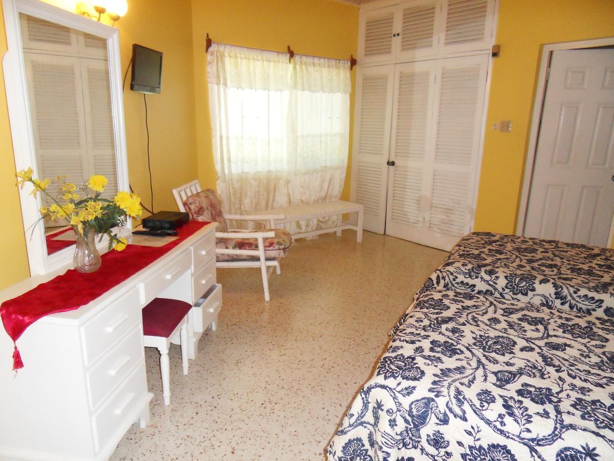 Whistling Villa Runaway Bay Dış mekan fotoğraf